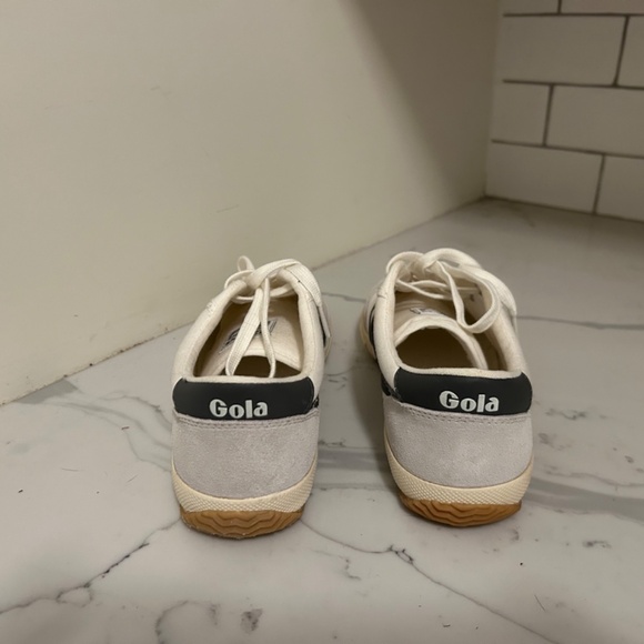 GOLA BADMINTON SNEAKERS WHITE  GREY WOMEN EU 41  USA 8 - FITS LIKE 9 - Picture 6 of 12